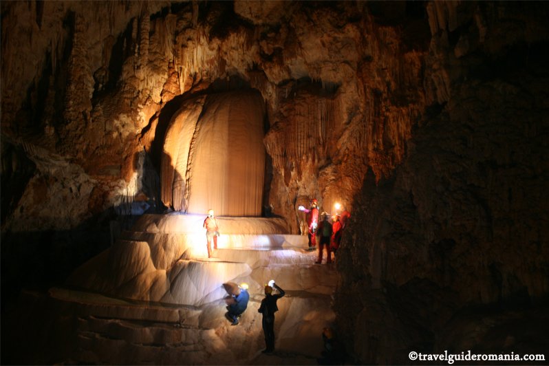 Mendip Hall in Sura Mare travel guide romania - Sura Mare Cave