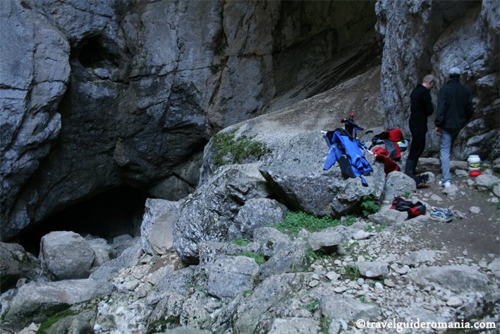 Cavers at Cetatile Ponorului cave entrance travel guide romania - Bihorului Mountains