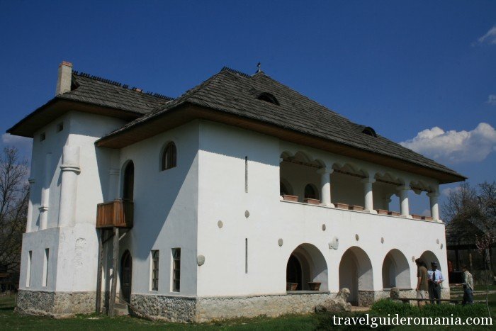 Tatarescu cula Travel Guide Romania- Tatarescu cula