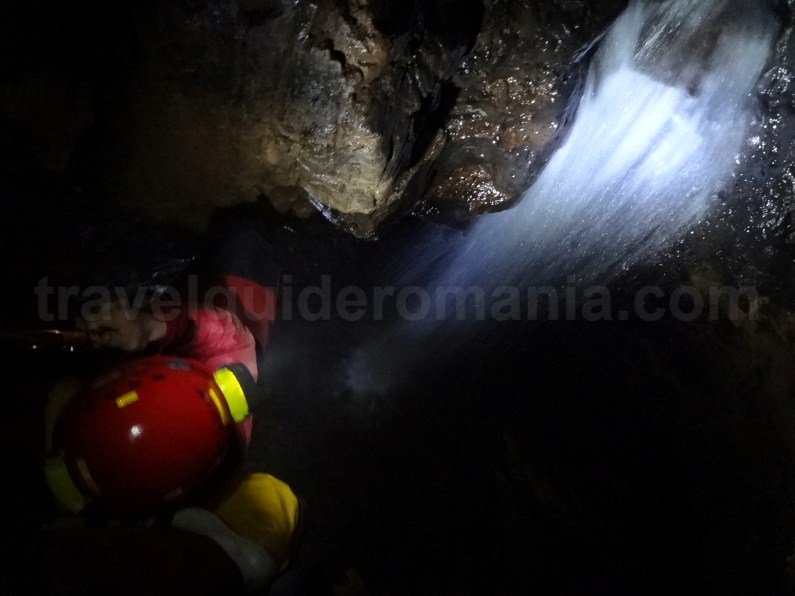 Ciur Ponor cave - Rosia area in Padurea Craiului Mountains