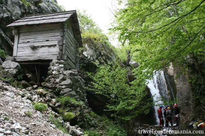 canyoning in Romania - Herculane area
