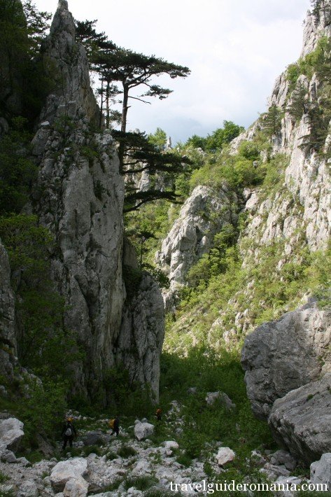 limestone lanscape at Domoglet Natural Park