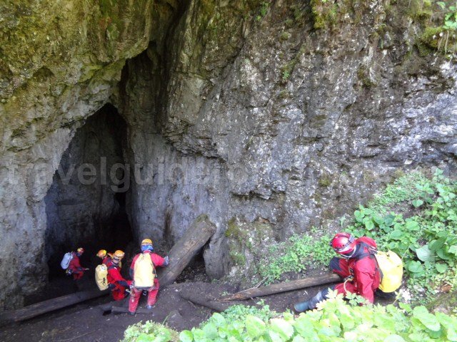 Caving trips in Apuseni Mountains