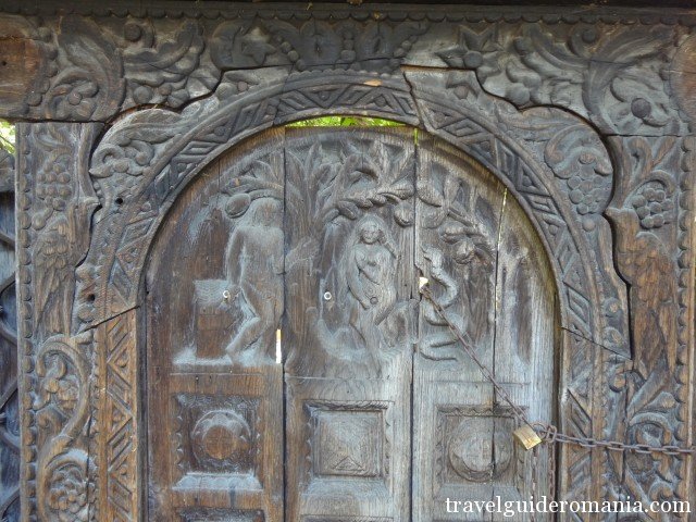 detail at a traditional wooden gate detail at a traditional wooden gate
