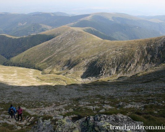 Trekking in Parang Mountains view in Parang mountains - near Transalpina altitude road