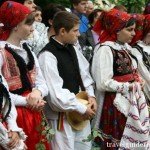 children at traditional folklore festivals