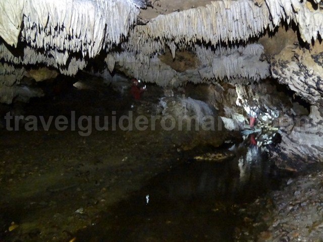 The Active Galleries of Comarnic cave