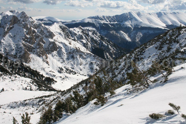 Discover the mountains of Romania in winter time Retezat Mountains