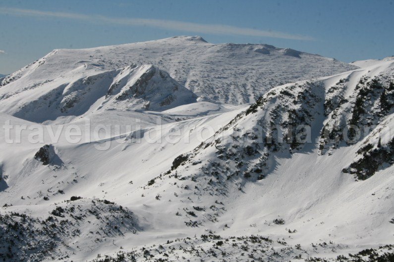 Ski touring area in Small Retezat mountains Retezat Mountains