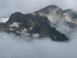 Trekking and hiking in Romania Fagaras mountains