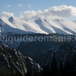 view of Scorotei gorge and Oslea mountains