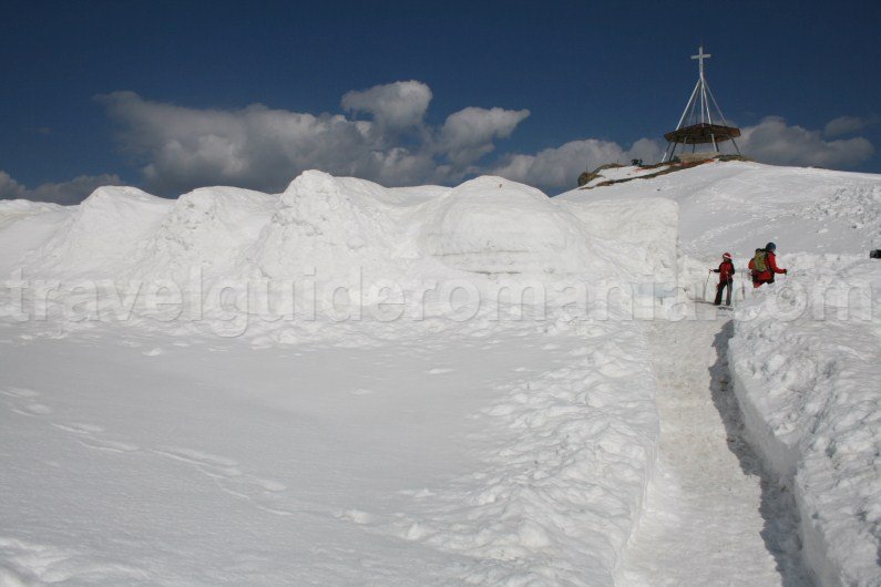 Balea Ice Hotel in Fagaras Mountains Balea Ice Hotel in Fagaras Mountains