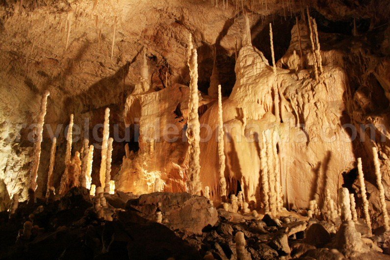 Pestera Ursilor - The Bears Cave