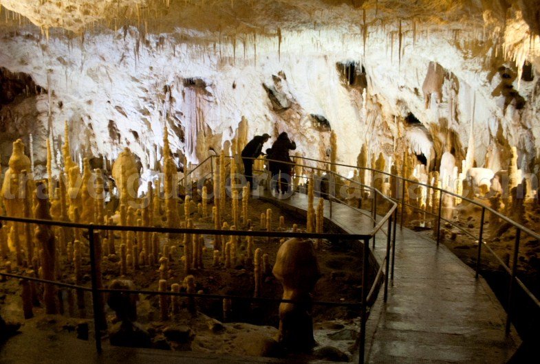 show caves of Romania - Bears Cave in Chiscau village