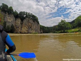 Rafting on Crisul Repede River – Apuseni Mountains Rafting on Crisul Repede