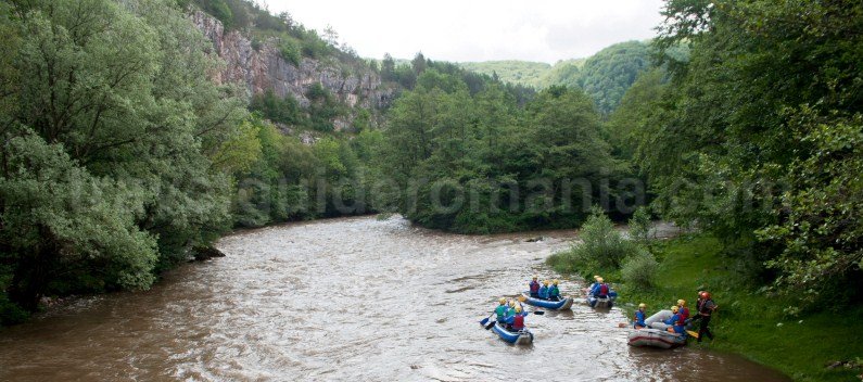 Water sport in Suncuius - Padurea Craiului mountains