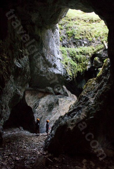 Visiting Cetatile Radesei Cave - Apuseni Mountains