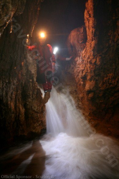Caves with undergroung river - Romania