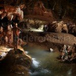 Exploring horizontal caves – useful tips for caving