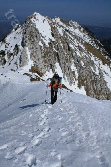 Climbing the Northern ridge of Piatra Craiului Mountains - Romania