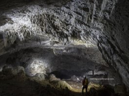 Meziad Cave – one of the most visited caves in Romania Meziad show cave - Romania