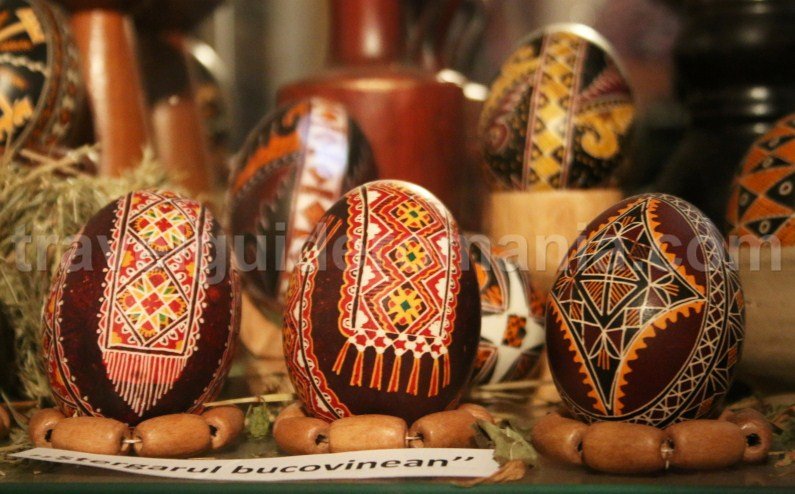 Traditional Romanian motifs from Bukovina - Romania
