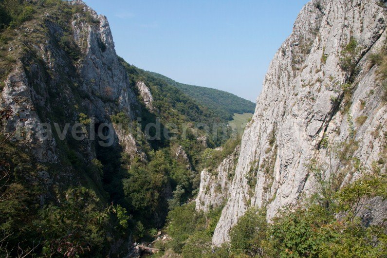 Hiking in Turzii Gorge - Romania