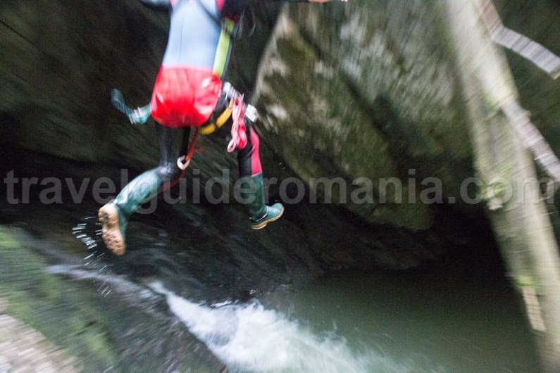 Canyoning in Padis area - Galbenei Canyon