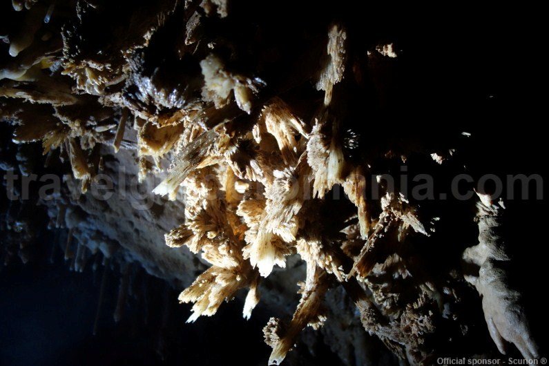 Guided tours in caves of Romania - Travel Guide Romania