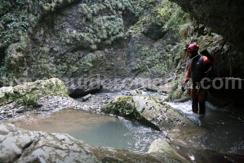 Things to see in romania - Galbenei Canyon and Gorges