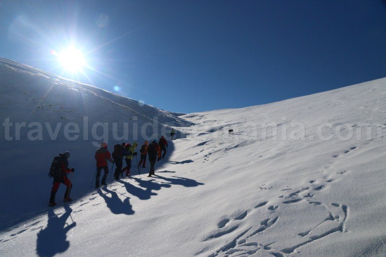 Outdoor adventure in Romania - Hiking in Godeanu mountains