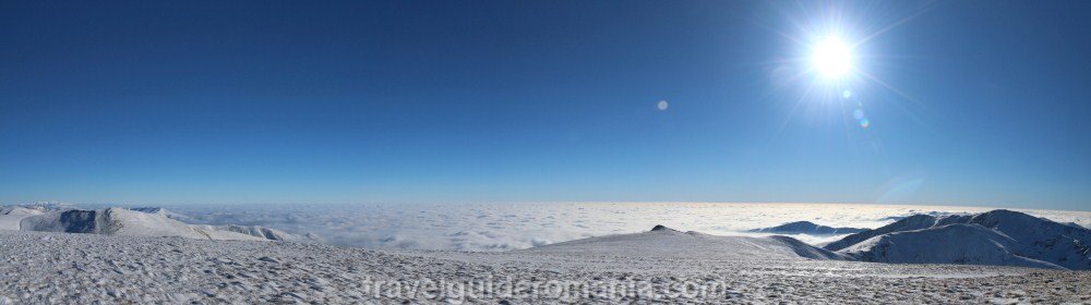 Romania hiking guide during wintertime - Godeanu Mountains