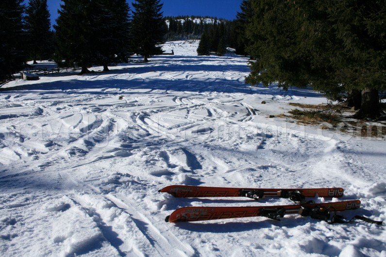 Adventure tours - Skiing in Romania