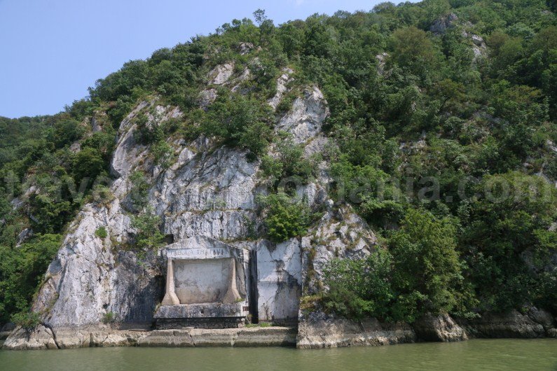 the-big-and-small-cauldrons-of-danube-orsova