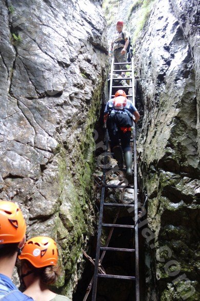 tours-holidays-in-carpathian-mountains-horoabei-valley