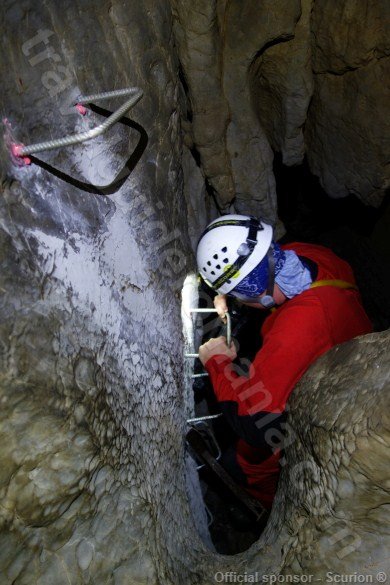 adventure-travel-in-romania-caving-tours-in-apuseni