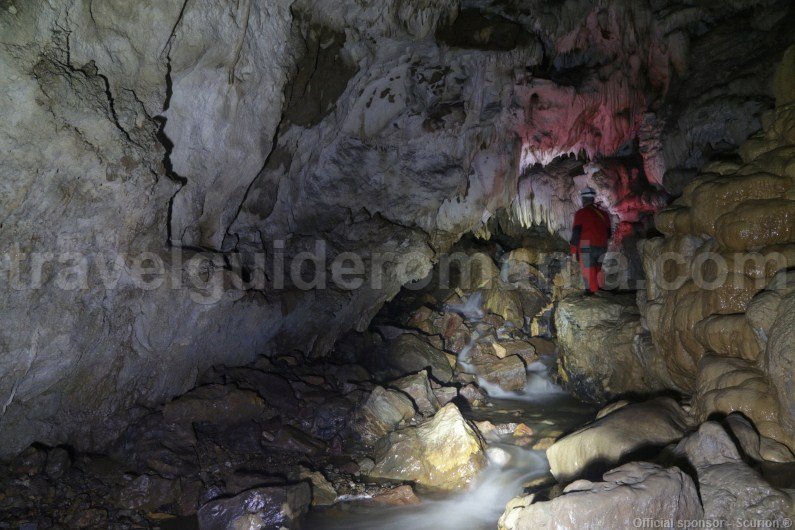 caving-in-romania-apuseni-mountains