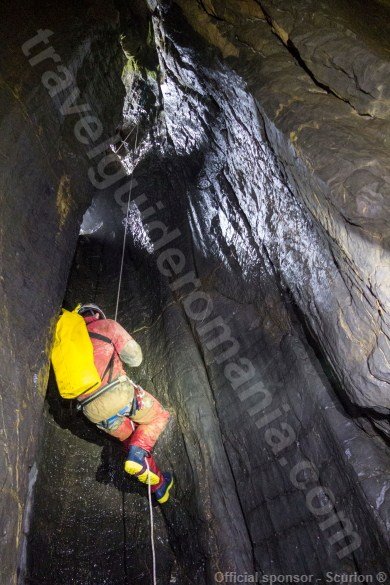 hidden-beauties-of-romania-old-mans-cave