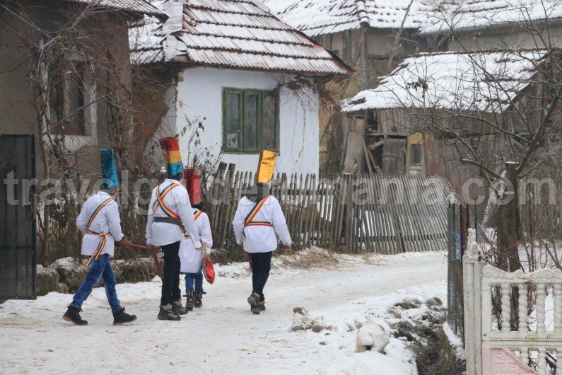 romanian songs for Christmas