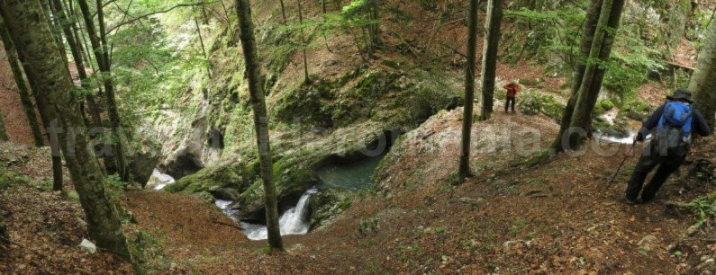 Galbenei Gorges Padis Apuseni adventure trekking