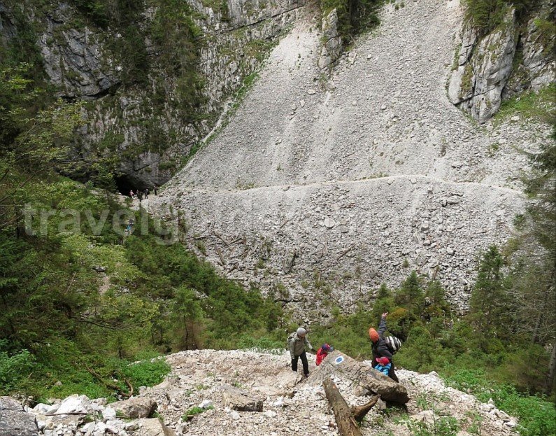 Cetatile Ponorului Padis Apuseni experience