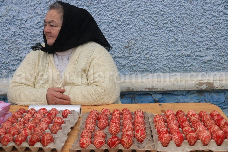 Romanian decorated eggs - Easter traditions