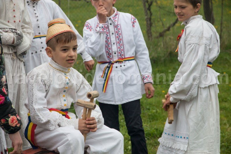 Traditional Ways to Celebrate Easter in Romania