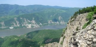 Iron Gates Natural Park (Portile de Fier) – The Trescovat Peak Danube Gorges The Natural Park Portile de Fier trescovat peak