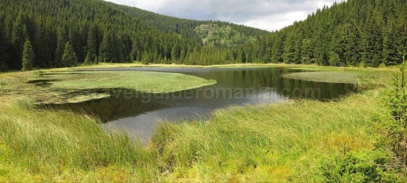 Lake Latoritei romanian mountains