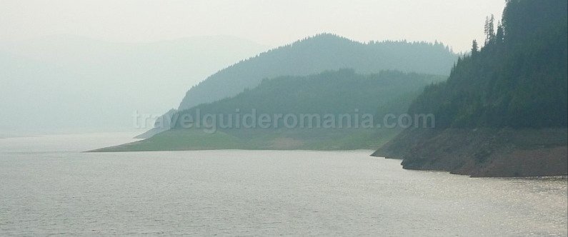 latoritei mountains romania vidra lake mountain-biking