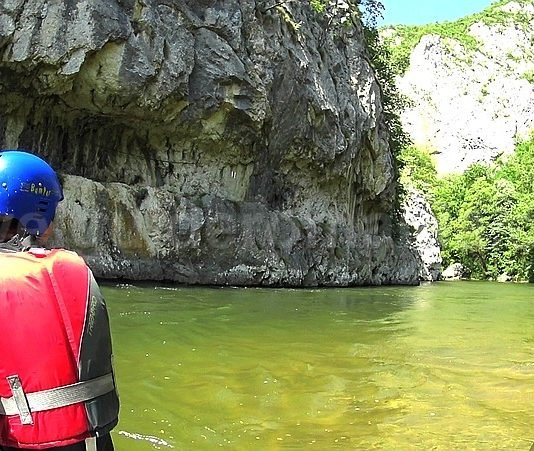 Rafting, hiking and cycling in Cheile Nerei (The Nerei Gorges) Nerei gorges rafting