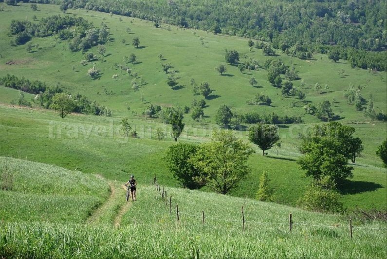 mountain bike garnic sfanta elena czech villages Banat Mountains Natural Park Portile de Fier