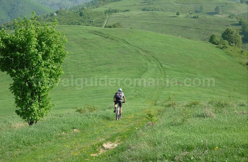 ravensca bigar czech village Banat Mountains mountain biking