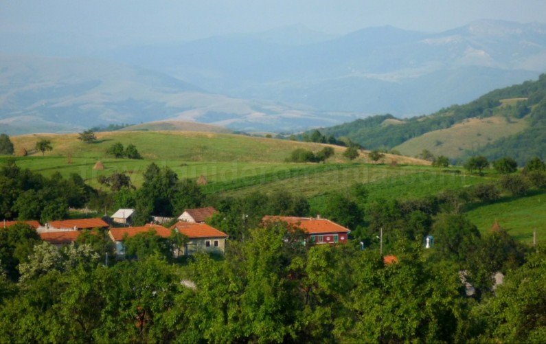 sumita czech village Banat Mountains